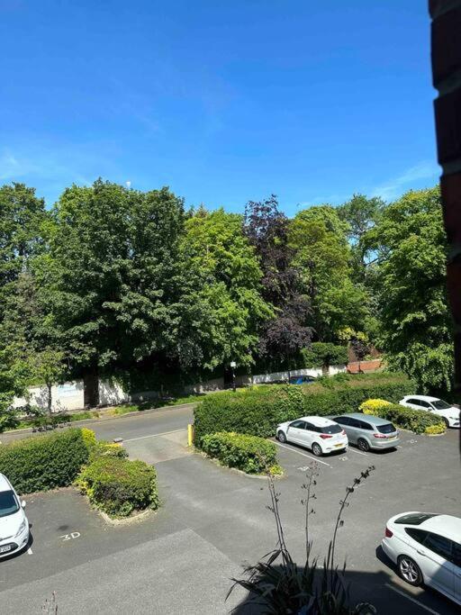 New Hmm Apartmentz - Free Parking - Beautiful Area 森德兰 外观 照片