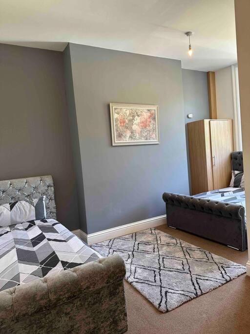 New Hmm Apartmentz - Free Parking - Beautiful Area 森德兰 外观 照片